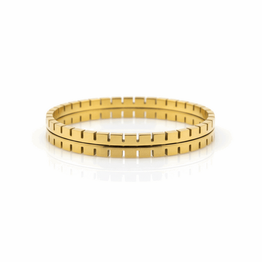 Minimalist Gold Cut-Edge Bangle - Ruposhree