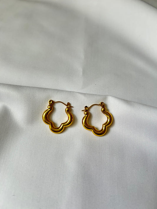 Aura Bloom Hoops – 18K Gold Plated